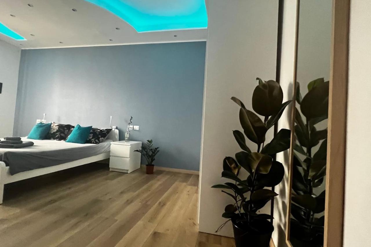 ミラノPrestigioso Trilocale Sui Navigli Con A/C & Wi-Fiアパートメント エクステリア 写真